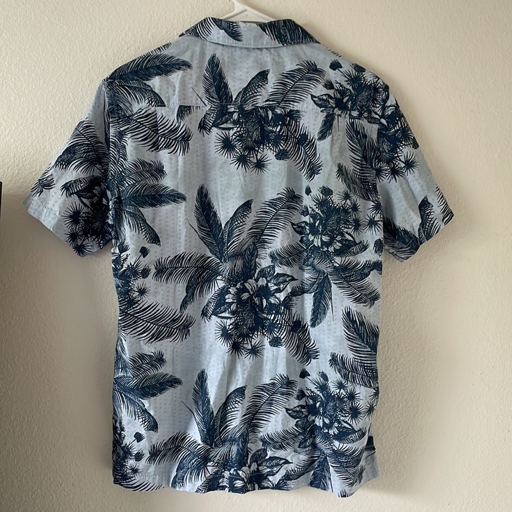 Hurley button down - Picture 5 of 6